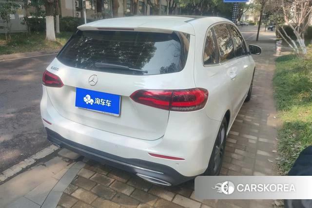 Mercedes-Benz B-class 2020 Белый из Китая