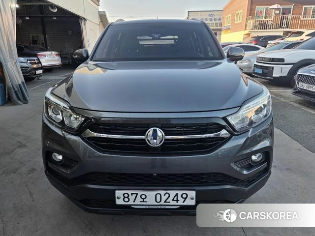 Ssangyong Rexton Sports 2018 Серый из Кореи