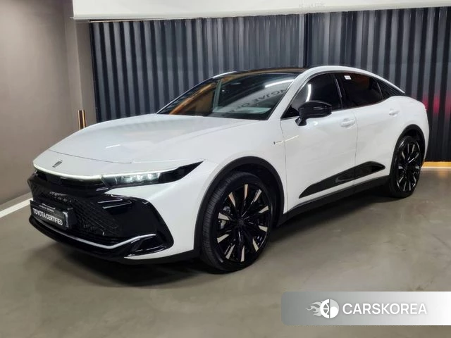 Toyota Crown Crossover 2026 Белый из Кореи