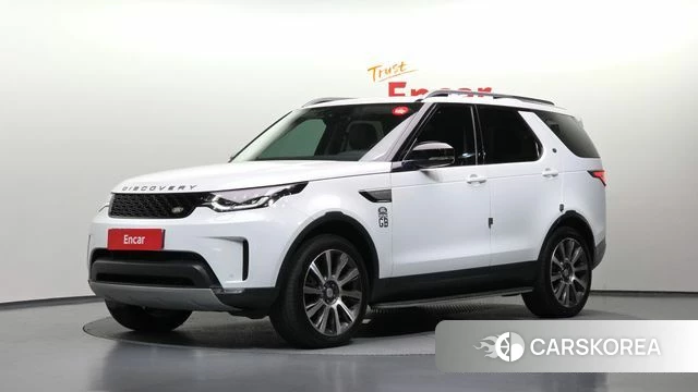 Land Rover Discovery 5 2018 Белый из Кореи