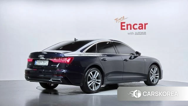 Audi A6 (C8) 2022 Синий из Кореи