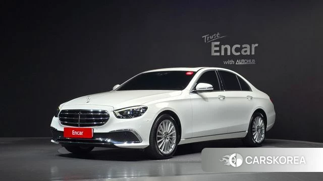 Mercedes-Benz E-Class W213 2021 Белый из Кореи