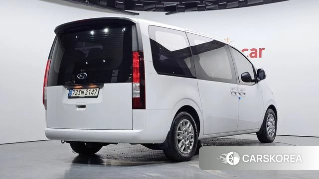 Hyundai Staria 2024 Белый из Кореи