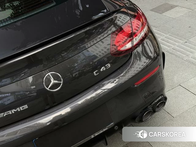 Mercedes-Benz AMG C-Class 2023 Темно-серый из Китая