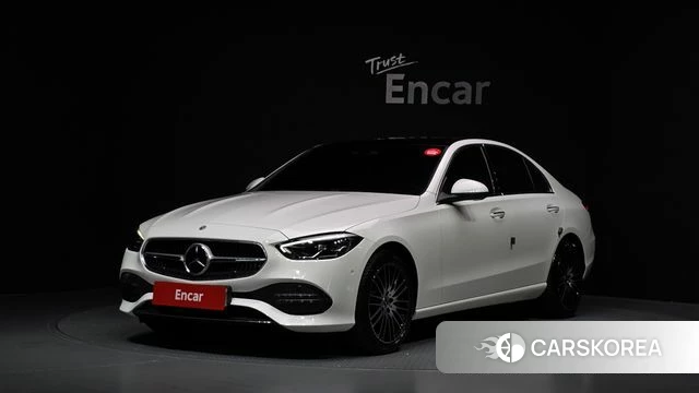 Mercedes-Benz C-Class W206 2024 Белый из Кореи