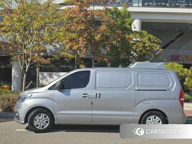 Hyundai The New Grand Starex 2021 Белый из Кореи