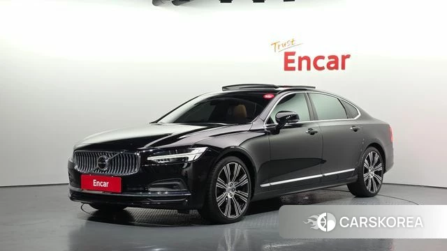 Volvo S90 2022 Черный из Кореи