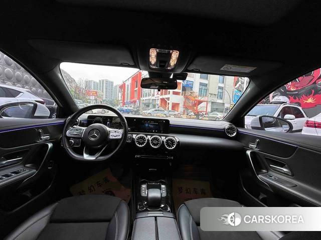 Mercedes-Benz A-Class 2021 Белый из Китая