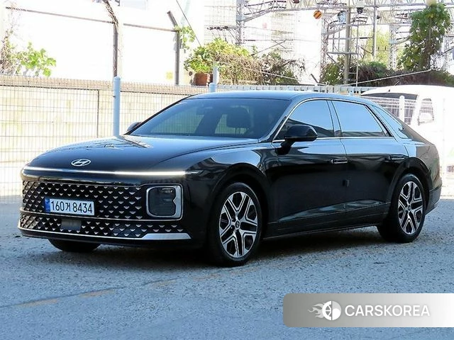 Hyundai Grandeur (GN7) 2023 Черный из Кореи