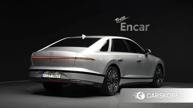 Hyundai Grandeur Hybrid (GN7) 2025 Серебряный из Кореи