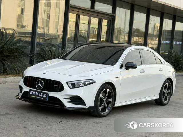 Mercedes-Benz A-Class 2023 Белый из Китая