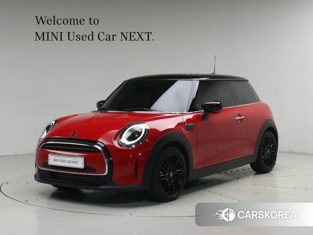 Mini Cooper 2023 Красный из Кореи