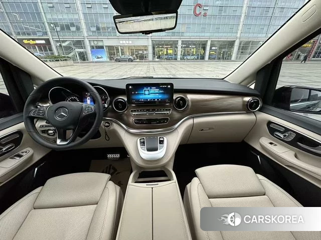 Mercedes-Benz V-Class 2023 Черный из Китая
