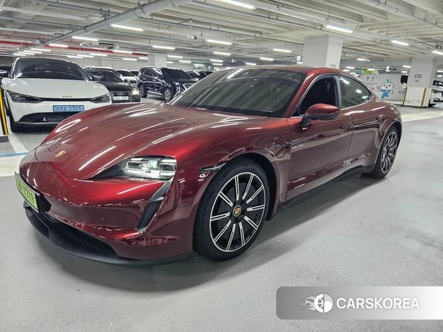 Porsche Taycan 2022 Красный из Кореи