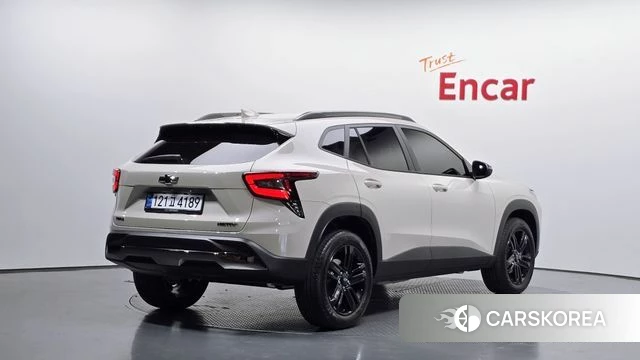 Chevrolet (GM Daewoo) Trax Crossover 2026 Жемчужный цвет из Кореи