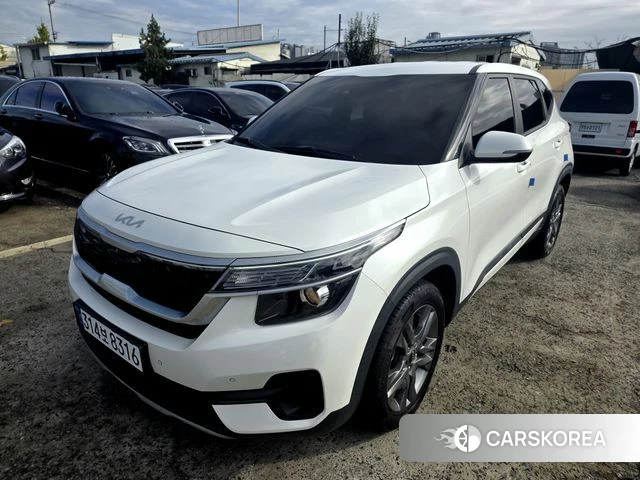 Kia Seltos 2022 Белый из Кореи