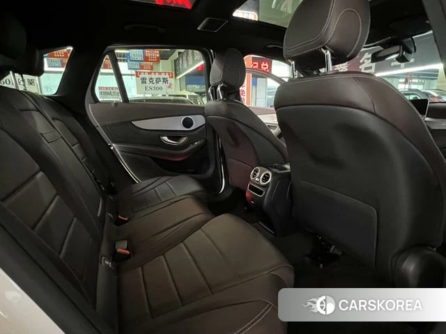 Mercedes-Benz GLC 2020 Белый из Китая