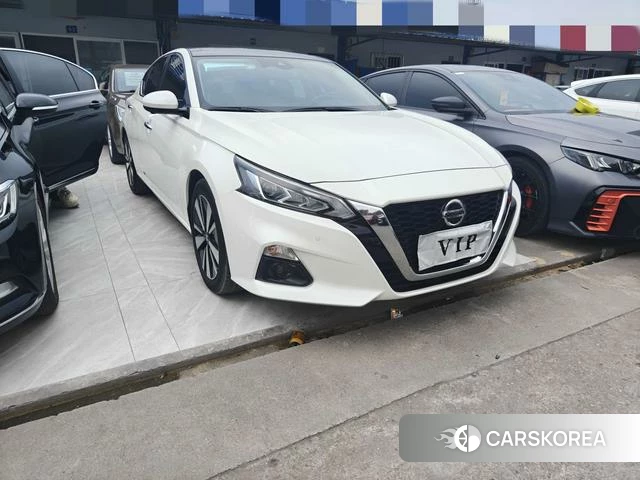 Nissan Altima 2021 Белый из Китая