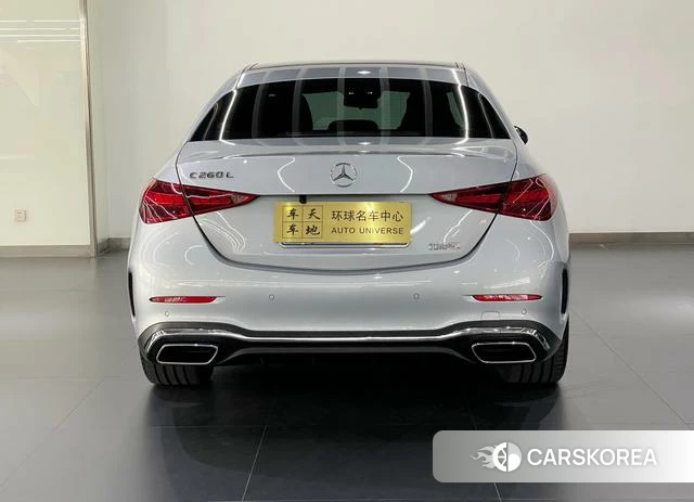 Mercedes-Benz C-class 2023 Серебристо-серый из Китая