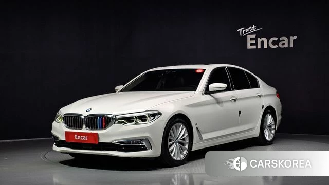 BMW 5 Series (G30) 2018 Белый из Кореи
