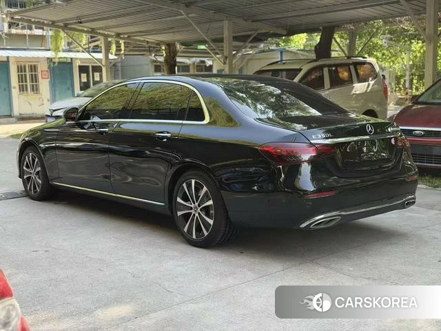 Mercedes-Benz E-Class 2021 Черный из Китая