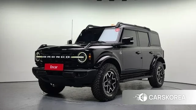 Ford Bronco 6th Generation 2022 Черный из Кореи