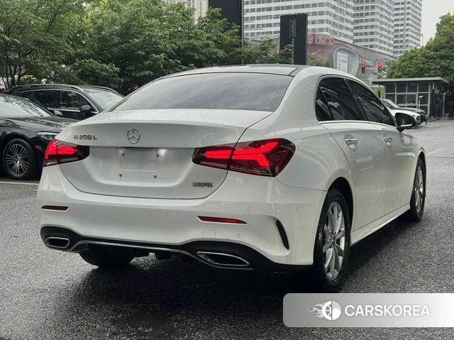Mercedes-Benz A-Class 2021 Белый из Китая