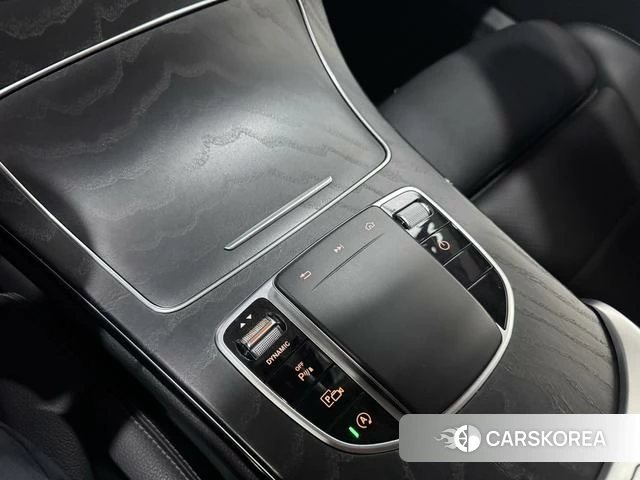 Mercedes-Benz C-class 2021 Белый из Китая