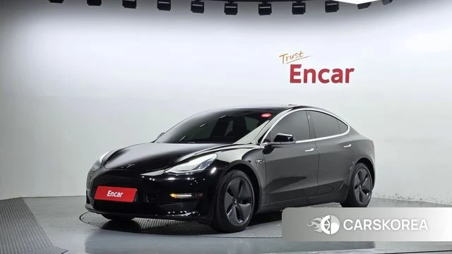 Tesla Model 3 2020 Черный из Кореи