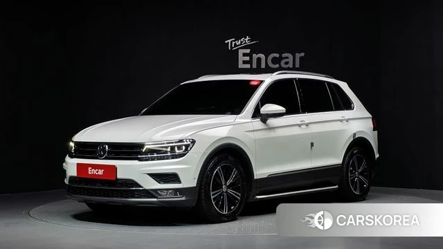 Volkswagen Tiguan second Generation 2020 Белый из Кореи