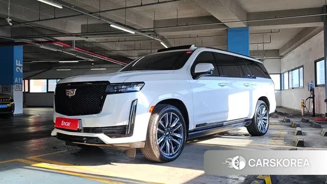 Cadillac Escalade 5th Generation 2023 Белый из Кореи