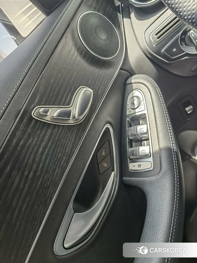 Mercedes-Benz C-class 2021 Белый из Китая