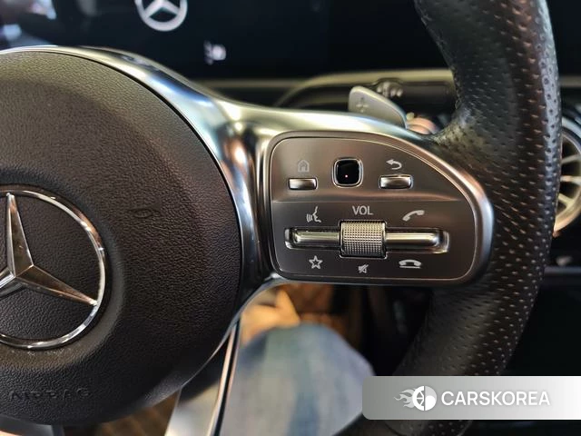 Mercedes-Benz A-Class 2022 Белый из Китая