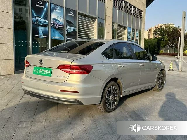 Volkswagen Lavida 2021 Шампань из Китая