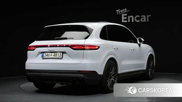 Porsche Cayenne (PO536) 2021 Белый из Кореи