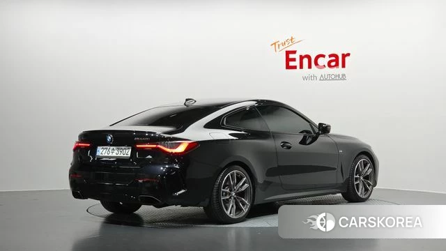 BMW 4 Series (G22) 2021 Черный из Кореи