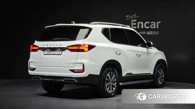 Ssangyong All New Rexton 2021 Белый из Кореи