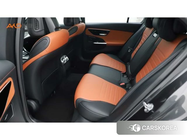 Mercedes-Benz C-class 2022 Зеленый из Китая
