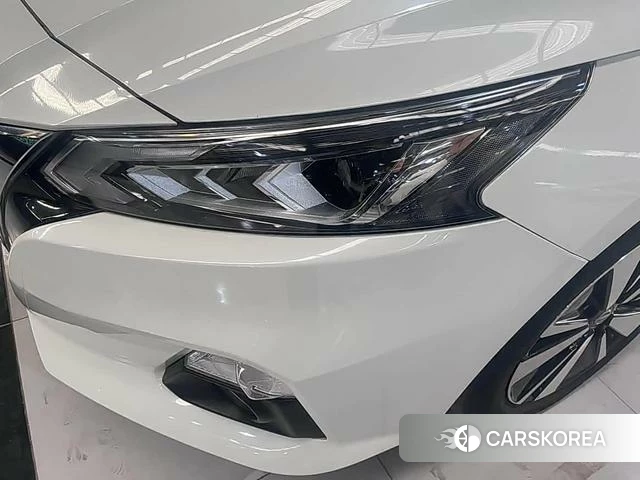 Nissan Altima 2022 Белый из Китая