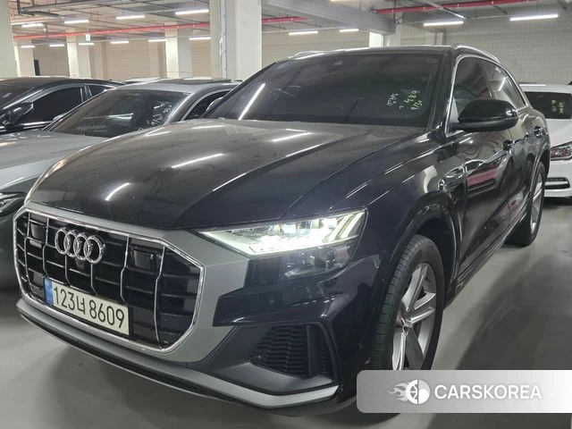Audi Q8 (4M) 2021 Черный из Кореи