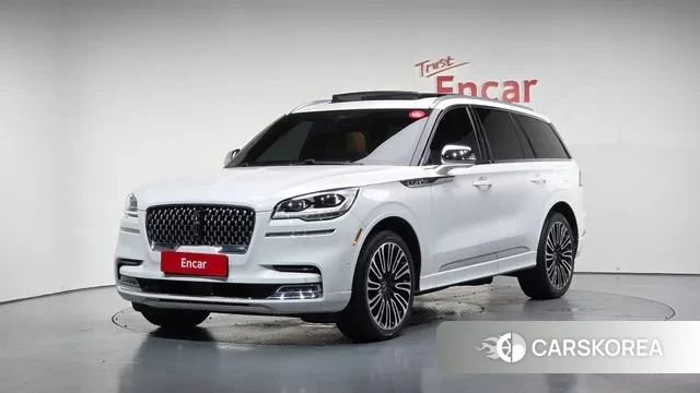Lincoln Aviator 2nd generation 2021 Белый из Кореи