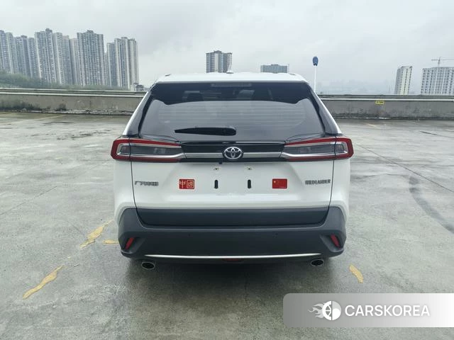 Toyota Wildlander 2022 Белый из Китая