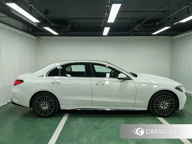 Mercedes-Benz C-class 2023 Белый из Китая