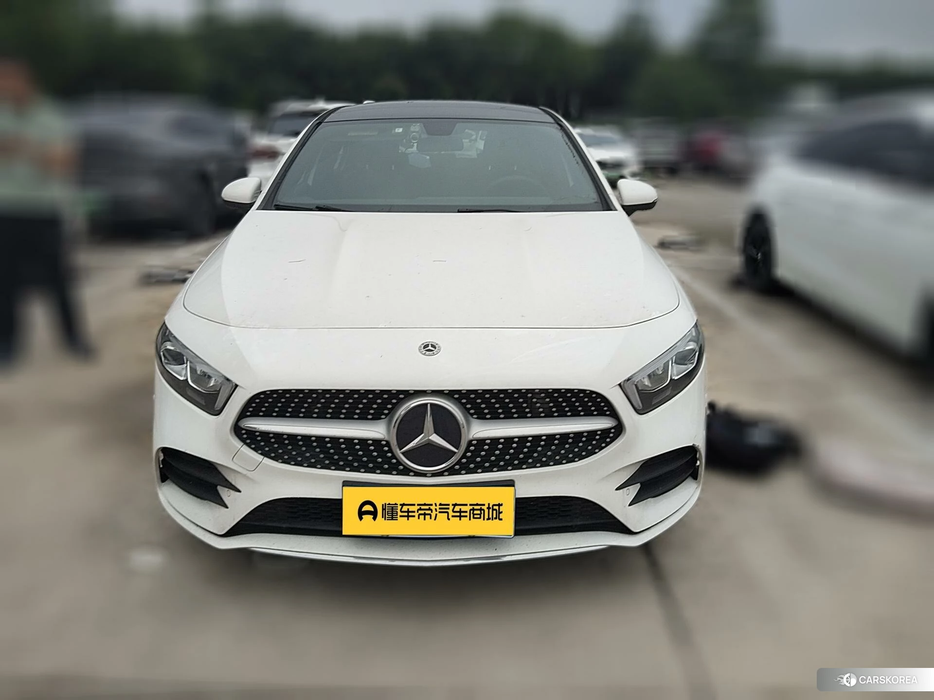 Mercedes-Benz A-Class 2021 Белый из Китая