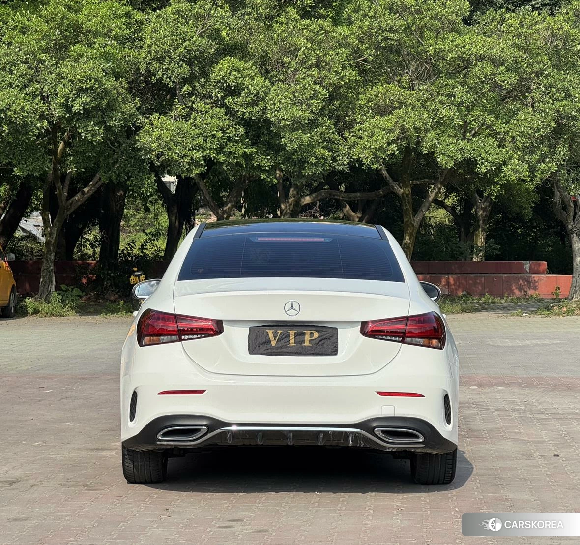 Mercedes-Benz A-Class 2021 Белый из Китая