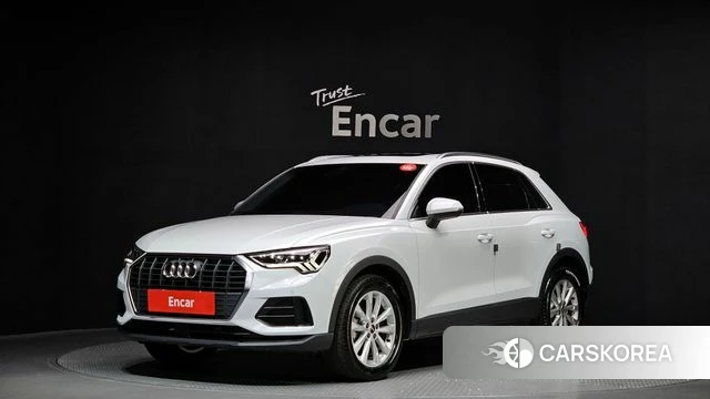 Audi Q3 (F3) 2023 Белый из Кореи
