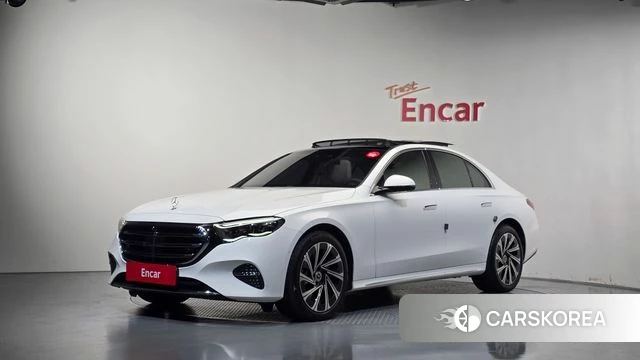 Mercedes-Benz E-Class W214 2025 Белый из Кореи