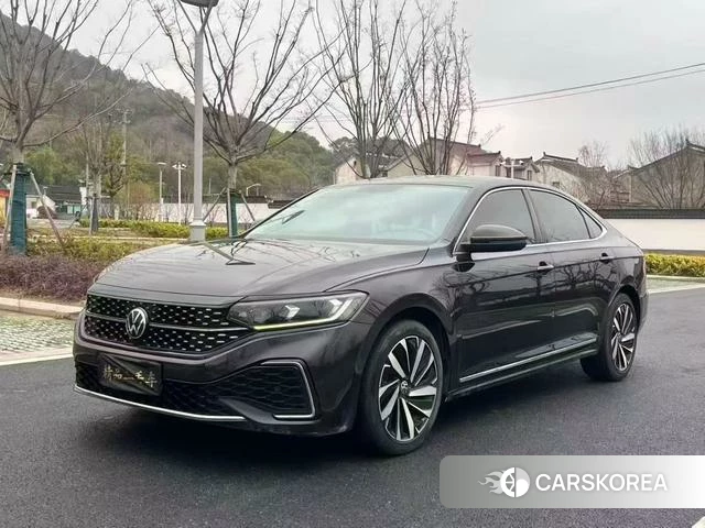 Volkswagen Passat 2022 Черный из Китая