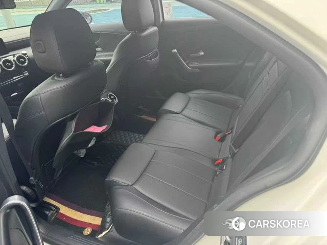 Mercedes-Benz A-Class 2022 Белый из Китая