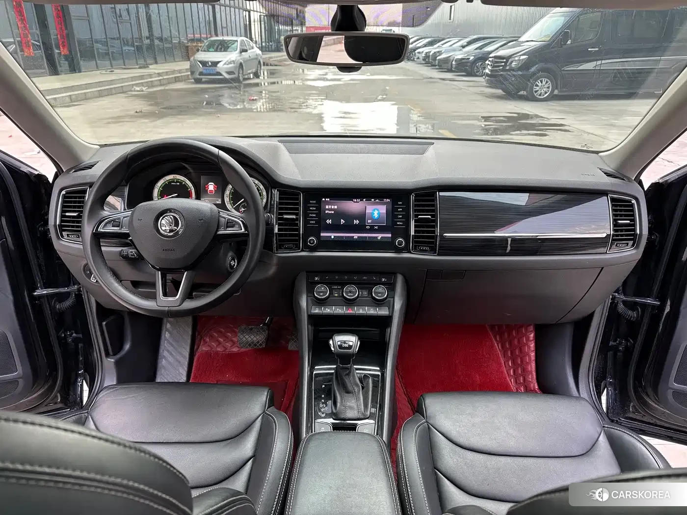Skoda Kodiaq 2018 Черный из Китая